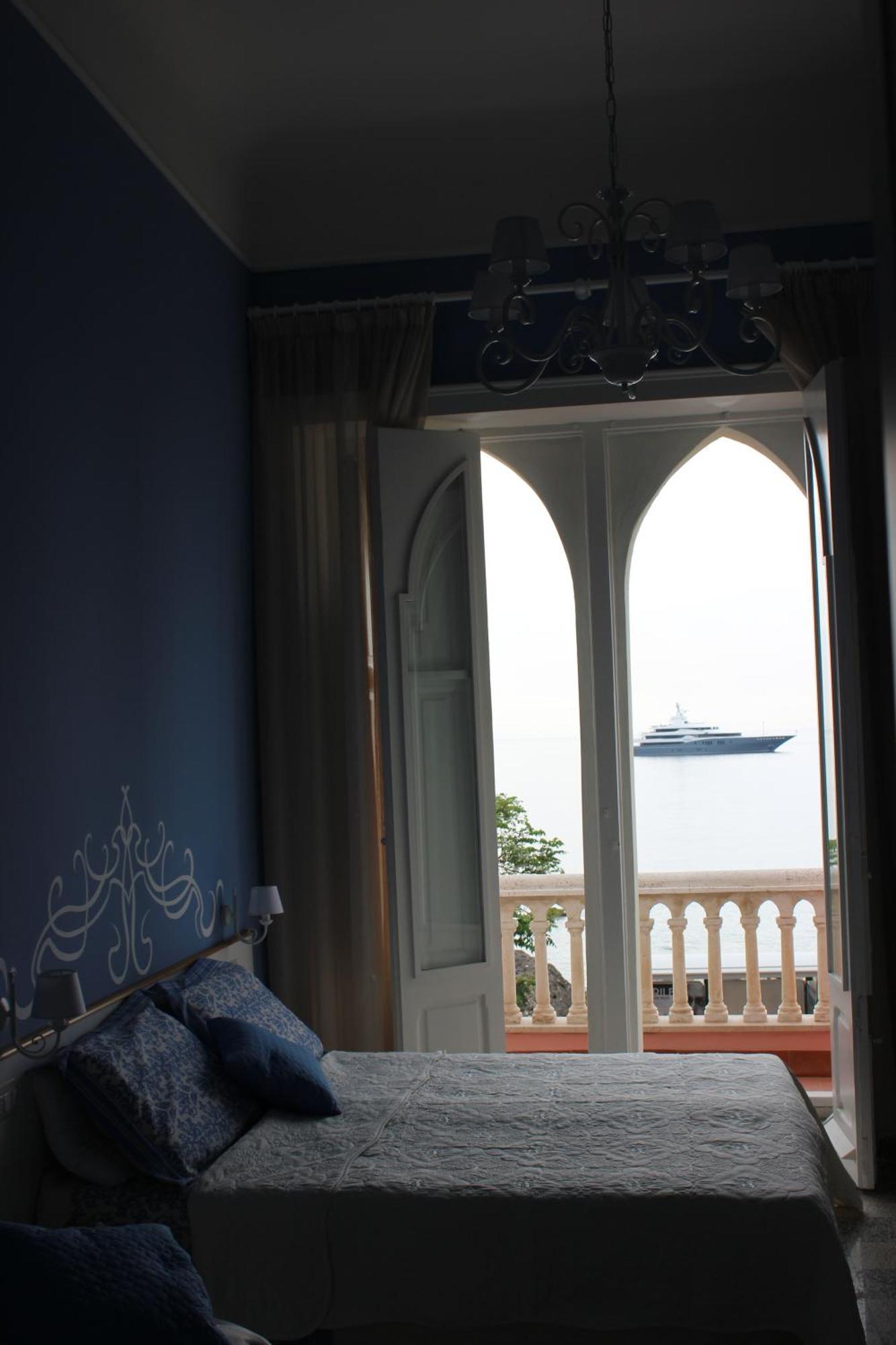 B&B Villa Raineri Giardini Naxos Εξωτερικό φωτογραφία