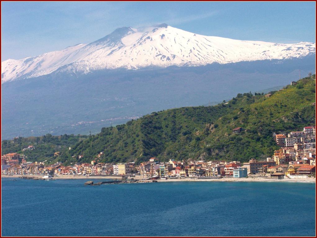 B&B Villa Raineri Giardini Naxos Εξωτερικό φωτογραφία