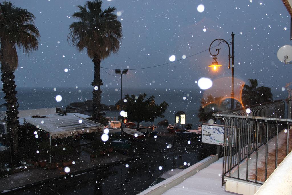 B&B Villa Raineri Giardini Naxos Εξωτερικό φωτογραφία
