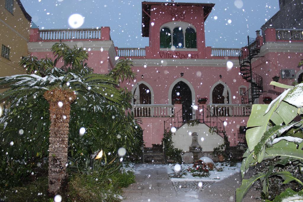 B&B Villa Raineri Giardini Naxos Εξωτερικό φωτογραφία